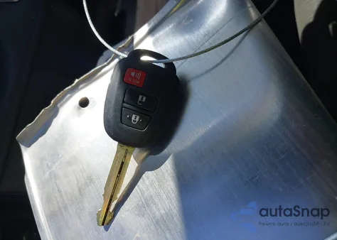 2018 Toyota Rav4 Le from USA, damaged, VIN JTMZFREV6JJ210483